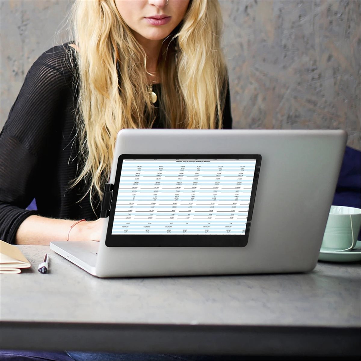 สามารถซื้อจอขยายแล็ปท็อปขนาด 1 - Laptop Accessories To Buy บทวิจารณ์และราคา
